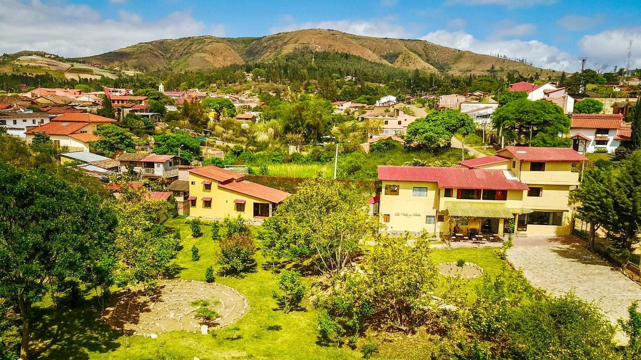 La Vida Es Bella Hotel Samaipata Exterior photo